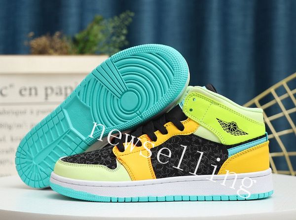 

1s mid se basketball shoes 1 st patricks day candy clover reflective mens trainers women designer sneakers, White;red