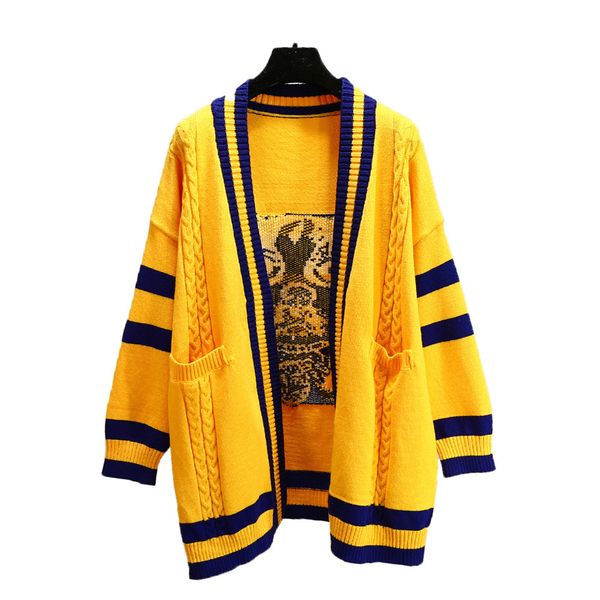 

2018 autumn and winter new dog twist yellow knit cardigan sweater female long section loose large size sweater women, White;black