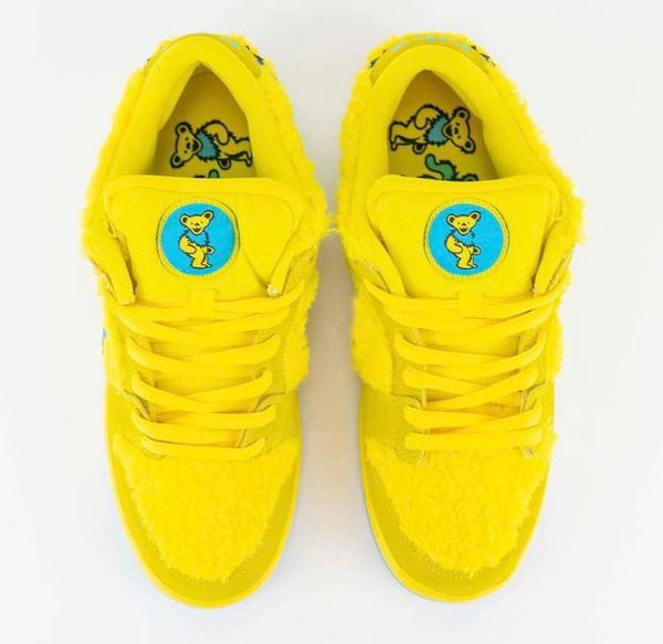 

est authentic grateful dead x sb dunk low yellow bear running shoes yellow blue fury upper suede skateboarding shoes sports sneakers