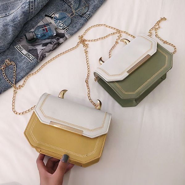 

круассан женский 2020 новая корейская версия дикого хита цвет западный стиль мода цепь квадратная сумка косой небольшой пакет