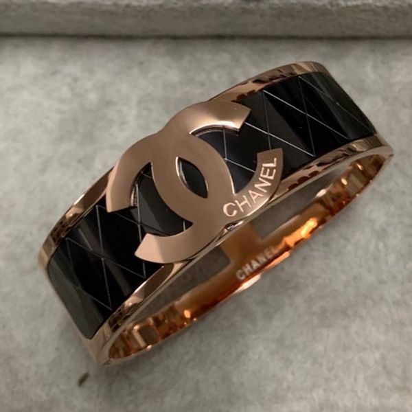 

Luxury girl 316 titanium teel 18k ro e gold black wide love letter wedding bangle bracelet for men women hipping