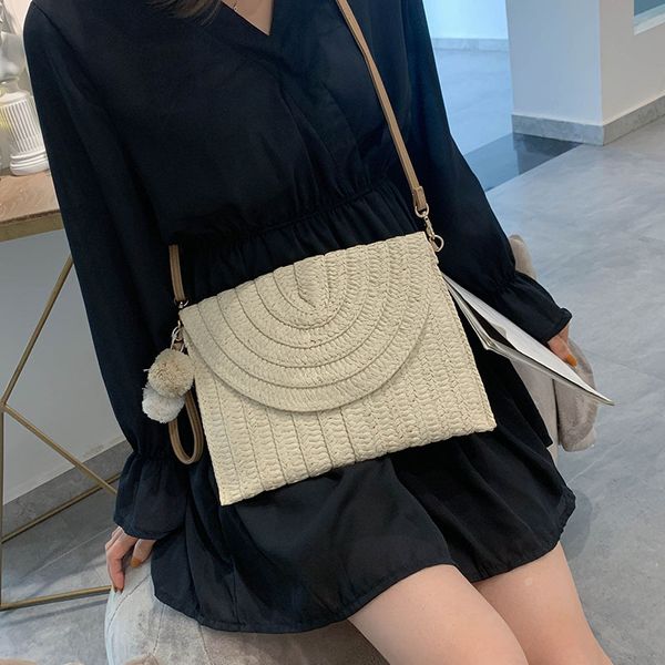 

2019 summer ins new hand one shoulder slung straw bag casual fashion weaving handbag
