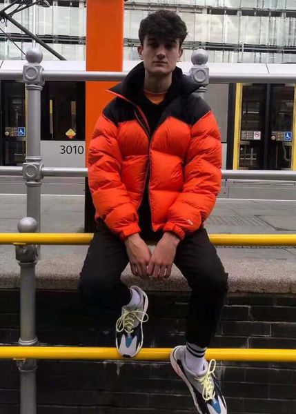 

2019 new men's cotton designer cotton clothing outdoor sports coat jacket men's embroidery loho down jacket, Black;brown