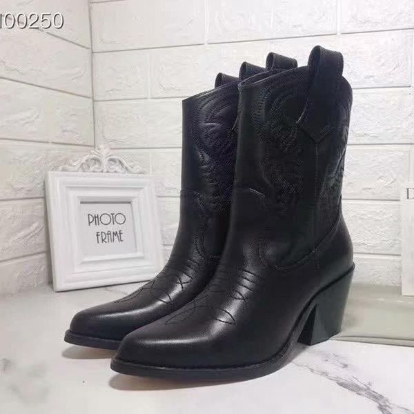 

new fashionable luxury ladies high-heeled boots casual fashion wild ladies thick heel pointed mid tube high heel boots martin boots high, Black