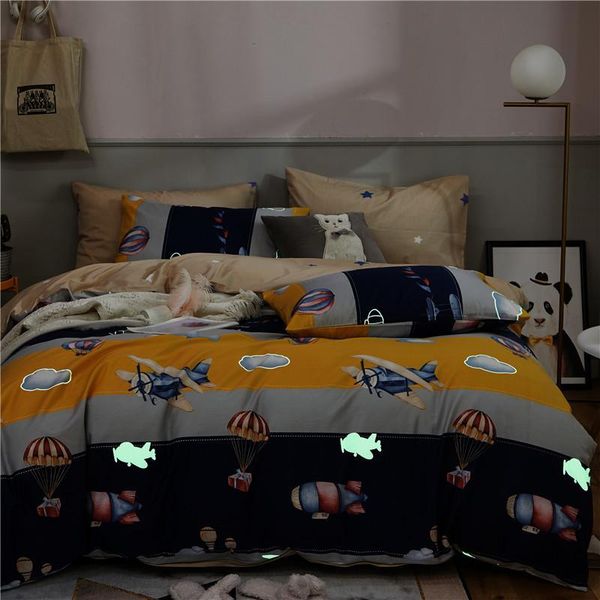 

bedding sets fashion 100%cotton soft luminous glow at night duvet set  twin size for kids boys bed sheet pillow cases