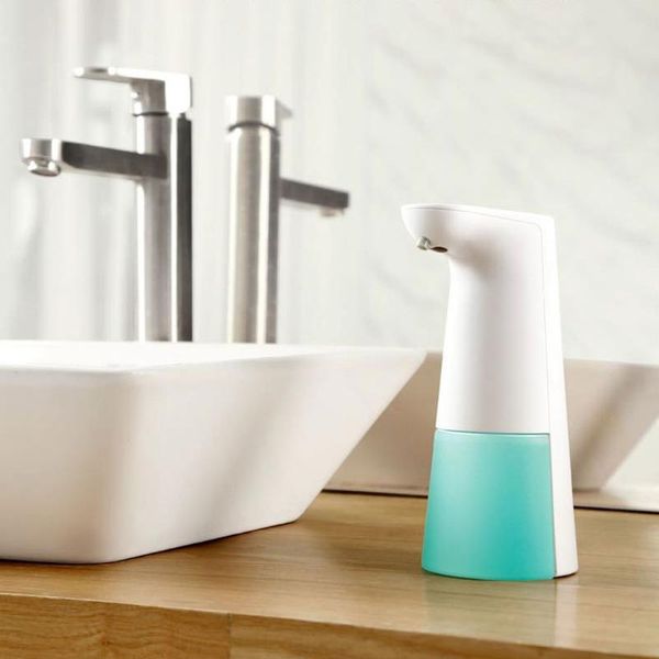 

intelligent automatic sensor foam soap dispenser smart induction dispenser auto liquid soap touchless hand washer #gt2