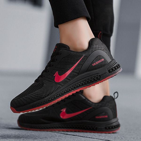 

men's sports shoes autumn and winter leather waterproof running wild light soft bottom trend korean casual shoes black deconce