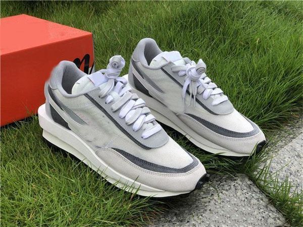 

authentic sacai x ldv waffle ldwaffle daybreak men women running shoes summit white wolf grey black pine green bv0073-001 with original box