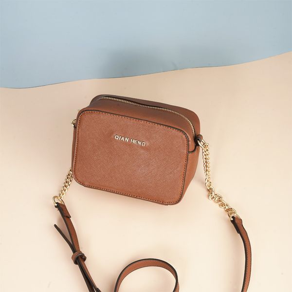 

к 2020 году новых европейских и американских мода сумки кросс-зерна искусственная кожа сумка простой моды сумка