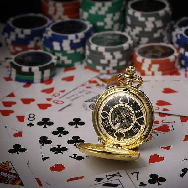 

skeleton poker design golden mechanical pocket watch vintage hand winding clock fobs watches chain jewelry /ksp081, Slivery;golden