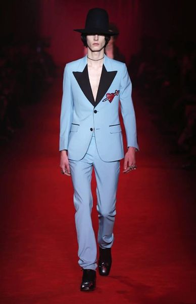 Últimas Design Dois Botões Light Blue Men Wedding Suits pico lapela Two Pieces Negócios noivo smoking (jaqueta + calça + gravata) W1273