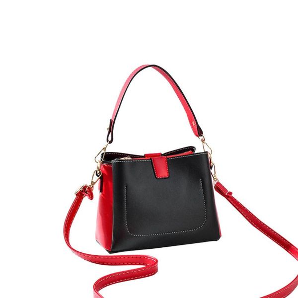 

women wild messenger bag fashion one shoulder travel essentials small square bag european and american popular bags 0110