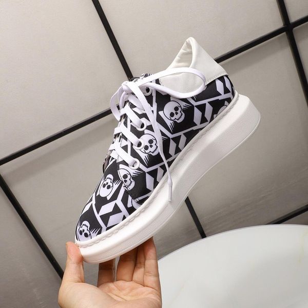 

mens women sneaker casual shoes luxury snake designer low leather sneakers ace bee stripes shoe walking sports trars t16, Black