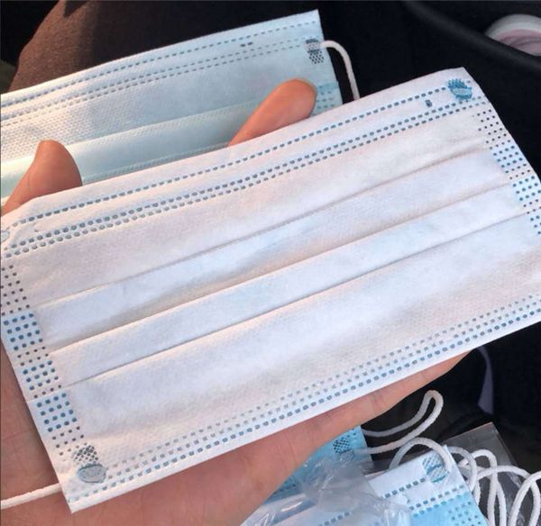 

disposable masks 3 layers earrings dust mask cover 3 layers non-woven disposable dust masks soft and breathable outdoor party (50pcs) free