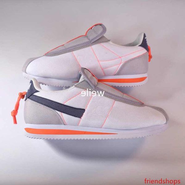 

2019 new brand kendrick lamar x cortez basic slip kenny iv running shoes for men women sport trainers designer casual sneakers av20-100