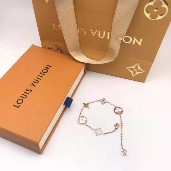 

Высококачественный дизайнерский бренд кулон браслет лоток для ювелирных изделий лоток дисплей ювелирных изделий для благородной толпы вы Идеальная подарочная коробка