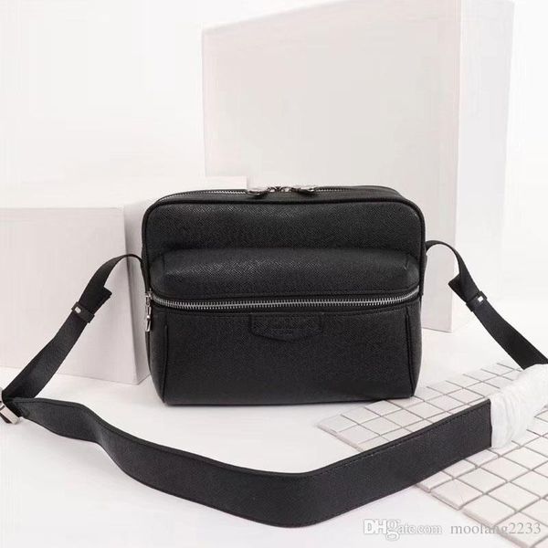 

mens shoulder bags designers messenger bag famous trip bags briefcase crossbody good quality pu leather five colors model m30233 m30243 m43