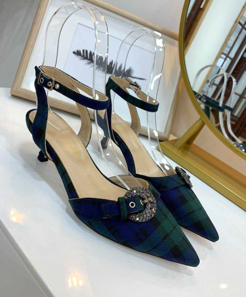 

новый итальянский летний премиум бренд указал на высоких каблуках женская повседневная обувь пляжные женские сандалии бесплатная доставка 35, Black