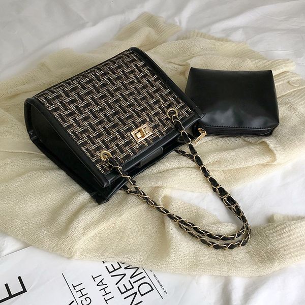 

women's shoulder bag korean wild messenger bag chain bun mother