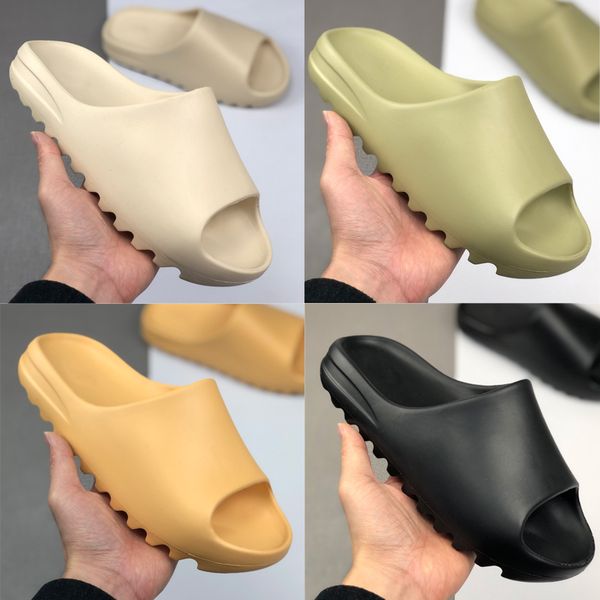 

мужчины женщины беговая обувь 2020 цяо канье уэст пены бегун гонщик летние спортивные пляжные сандалии обувь тренеры женщины скелет дизайнер, Black