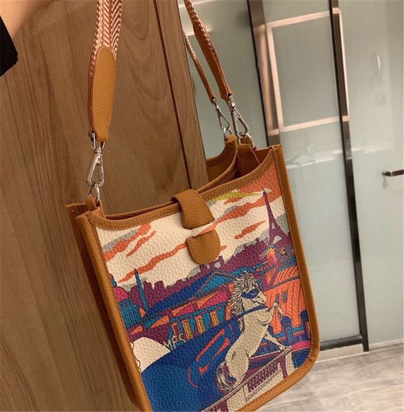 

women fashion designer shoulder bag cross body leather textured cfy2003113