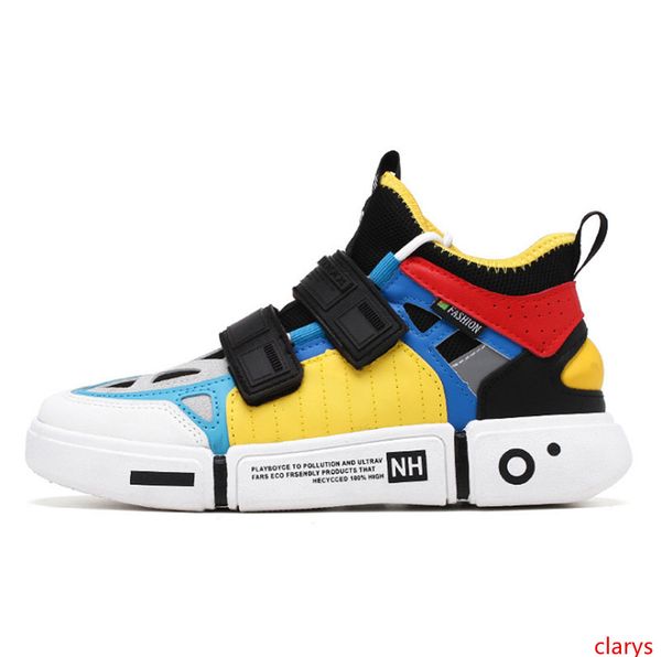 

2020 fashion designer shoes triple s sneakers cool sole stitching wild sneakers three color men running outdoor shoes