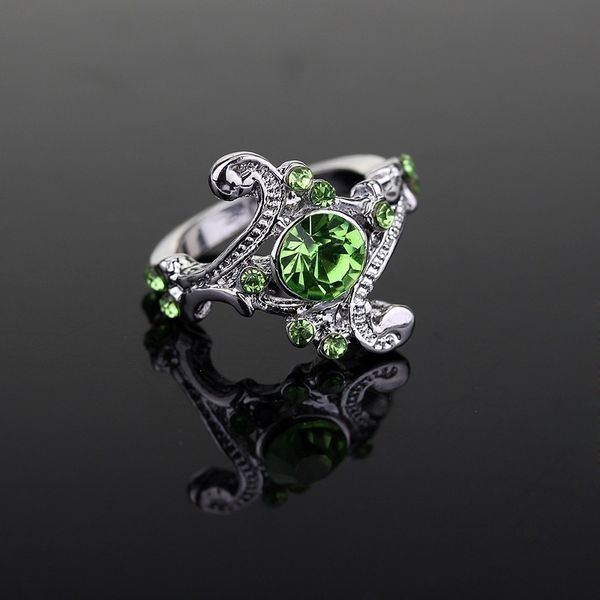 

delicate inlaid green zircon wedding rings for women 2019 fashion party jewelry chic elegant engagement rings dropship anillos, Silver