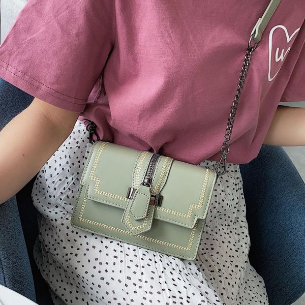 

2020 новая маленькая сумка дикая мода текстура женская сумка вышивка нить украшения посланник небольшой квадратный аромат