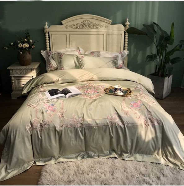 Luxury Embroidered 120s Egyptian Cotton Royal Bedding Sets Queen
