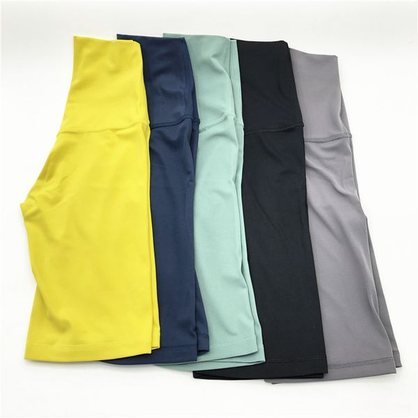 

nude nylon fitness jogger shorts high waist solid color sports fitness pants slim gym 5 points shorts female sports leggings2020, White;red