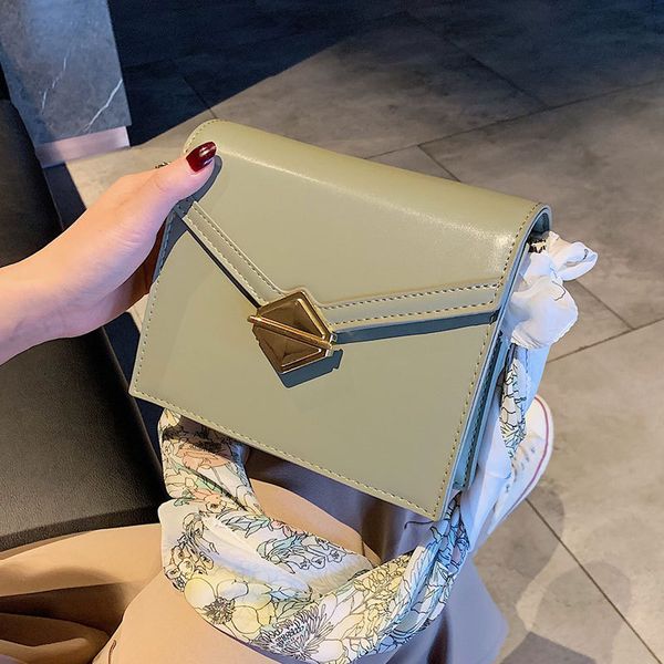 

2020 дамы простой небольшой свежий новый корейский мешок плеча малый fragrance коммуникатор шарф площади мешок способа текстуры