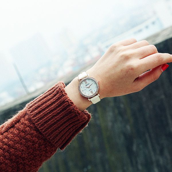

new style students watch leather watch strap diamond set star surface korean-style fashion trend, Slivery;brown