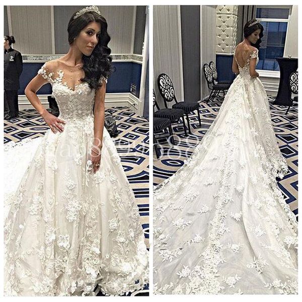 

sheer short sleeves 2019 modest lace appliques wedding dresses beaded pearls backless bridal gowns garden long vestidos de marriage modest, White