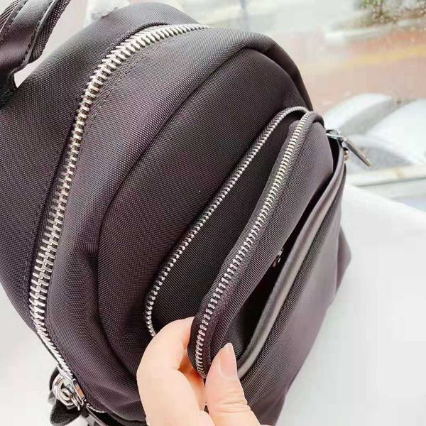 

small luxury designer backpack size 25cm 30cm luxury womens bags fashion women designer shoulder bag fashion backpack