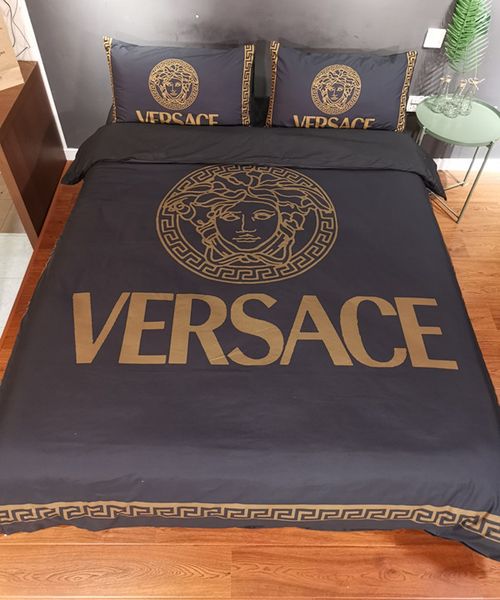 

Branded women letter print quilt de igner men hou ehold bedroom 100 oft cotton home bedding duvet cover 200 230cm bed heet pillowca e