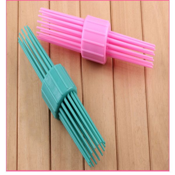 

shampoo brush handheld hair massaging silicone comb for men camo siliscrub brush shampoo brush simple oubuc, Silver