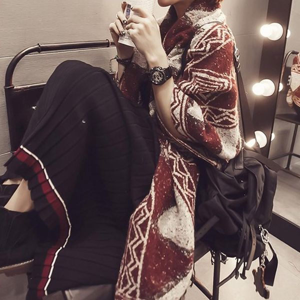 

autumn and winter korean thick wild girls scarf ethnic style pearl imitation cashmere long geometric scarf warm long woman shawl