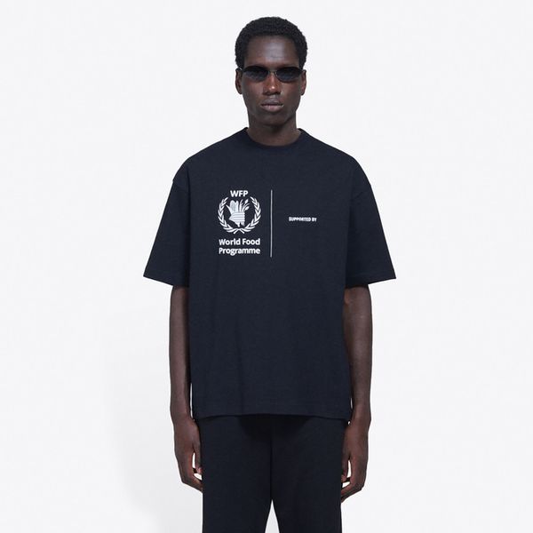 

20ss blcg wfp world food programme tee fashion letter printed breathable t-shirt casual loose solid t-shirt men women short sleeve t-shirt, White;black