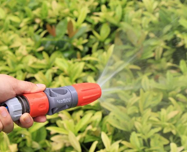 

adjustable tpr rubber coating spray nozzle garden watering car washing sprayer with connectors, Golden;silver