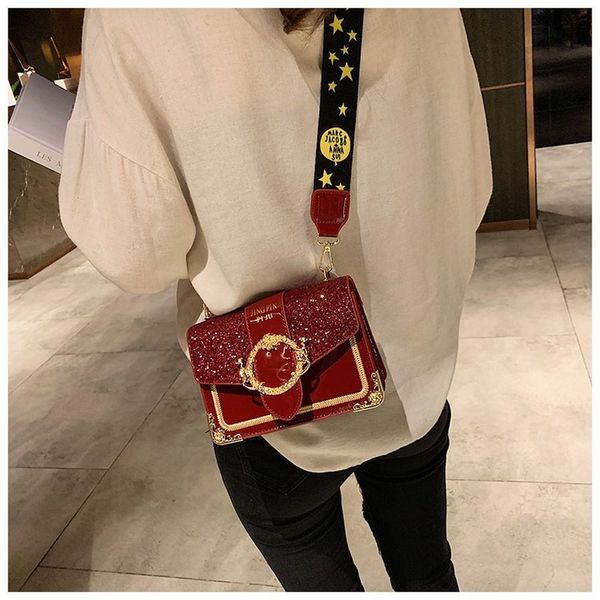 

мода блесток дамы мешок плеча широкий плечевой ремень сумка 2019 новая волна ins стиль взрыв роскошных ретро кошелек