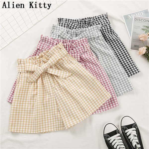

alien kitty 2019 fashion summer plaid empire women bow elastic waist short pants women all-match loose soft shorts 4 colors, White;black