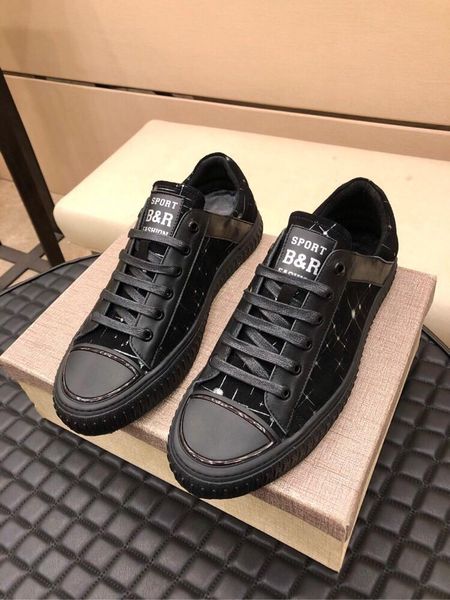 

new fashion designer man shoes star pattern shoes man casual luxury designer sneakers man lace up black shoes 37-44