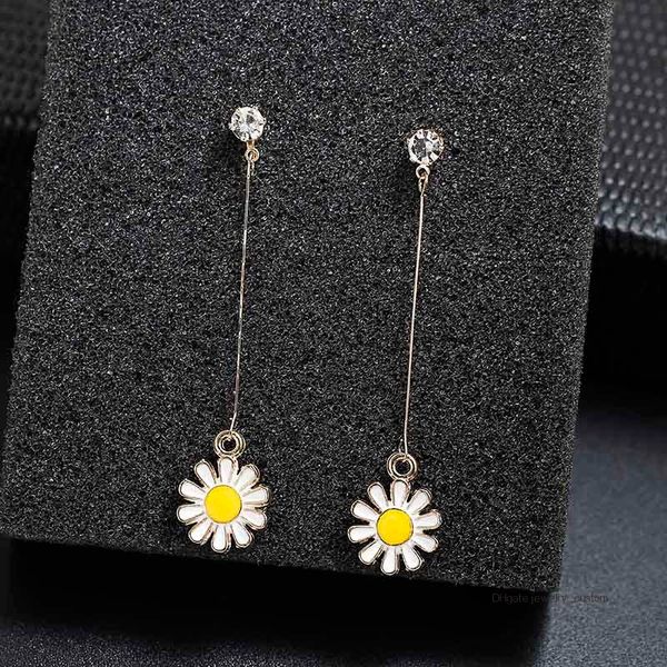 

New Fashion Sun Flower Long Drop Earrings For Women Simple Long Metal Dangling Earrings For Wedding Brincos
