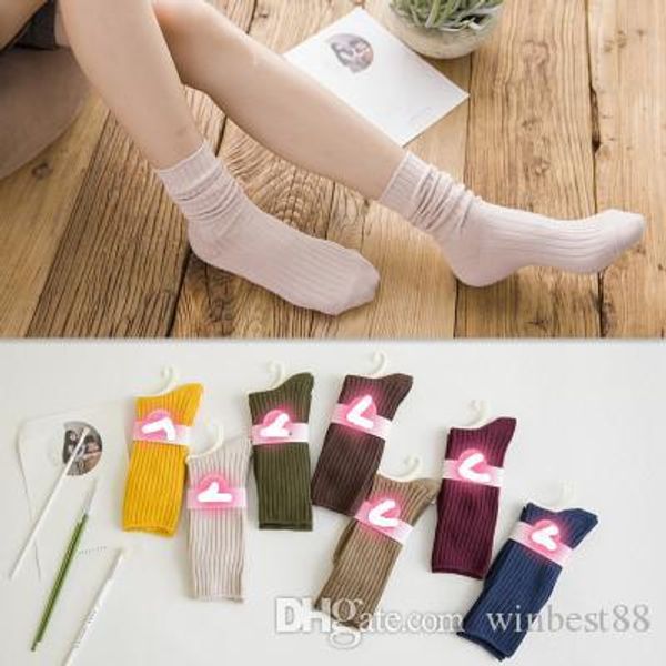 

2019 new fashion japan and korea double needle autumn and winter socks short funny cotton socks women winter happy socks female, Black;white