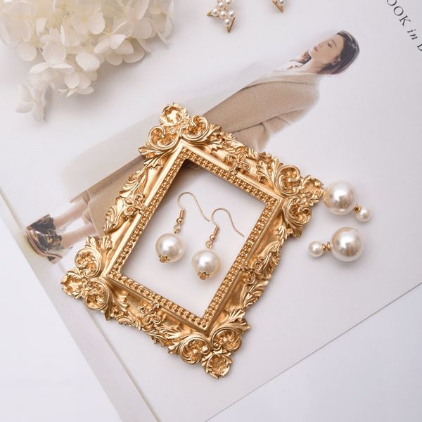 

[ddisplay]resin mini frame golden jewelry display windows victorian fashion earring standing showcase rose flower pendant stand holder, Black