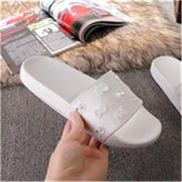 

2020 new designer sandals cat tiger bee print soft leather rubber men women sandals slipper size 898, Black;red