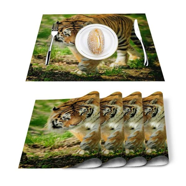

4/6 pcs placemat table mat tiger wild animals printed for tables heat-insulation linen cotton kitchen dining pads placemats set