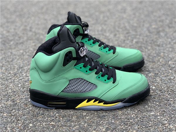 

аутентичные 5 oregon ducks 5s v зеленая замша ck6631-307 мужчины женщины баскетбольная обувь спортивные кроссовки с оригинальной коробкой