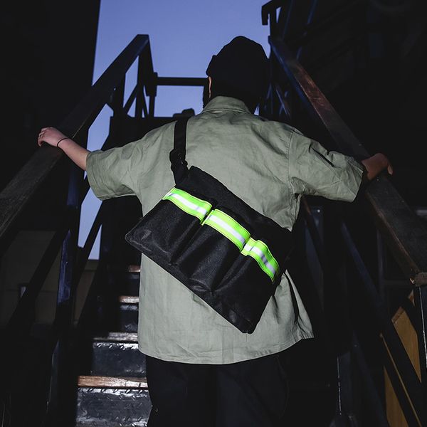 

woman man bag fashion neutral personality reflective street versatile shoulder slung bolso hombre bags for women men 2019