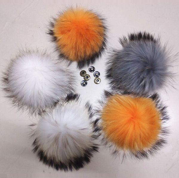 

big nature real raccoon fur pompoms multi color fluffy pompoms for knitted beanies skullies hats gorros clothes accessories